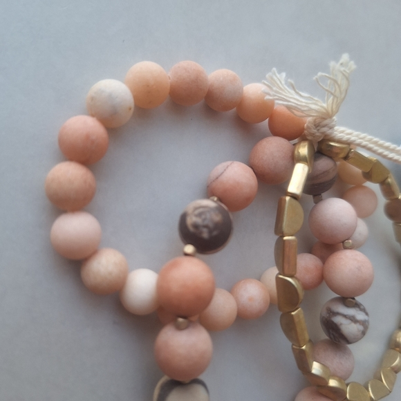 Universal threads genuine Stone gold tone elastic bracelet - Picture 5 of 6